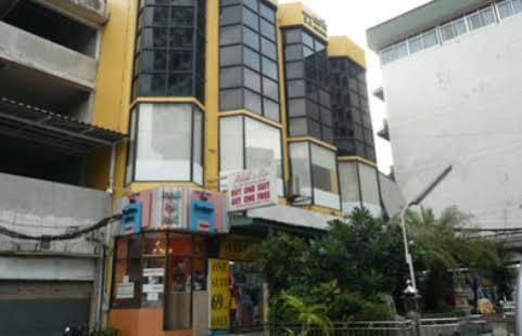 The Boutique Place Bangkok Exterior photo